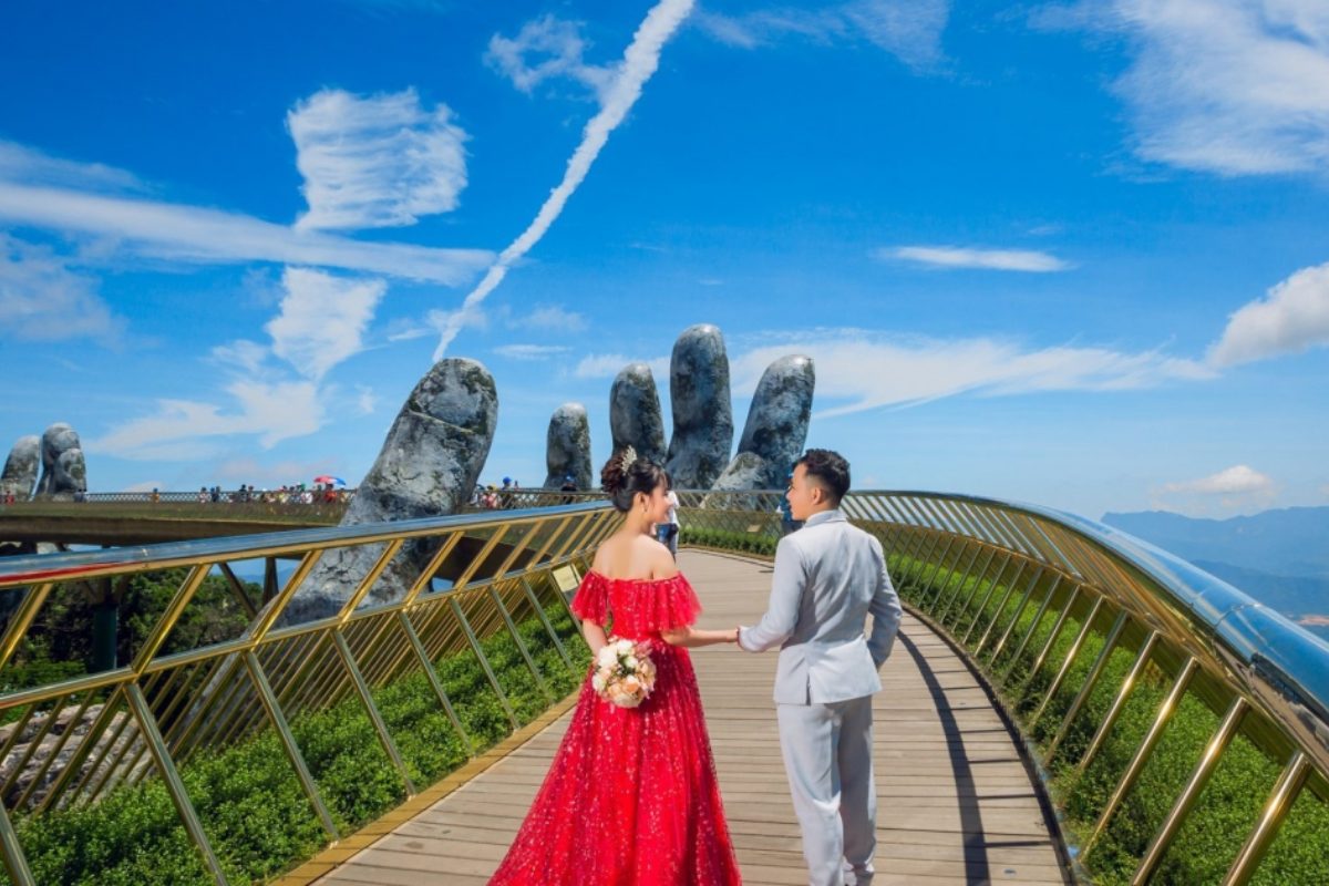 Tuần Trăng Mật